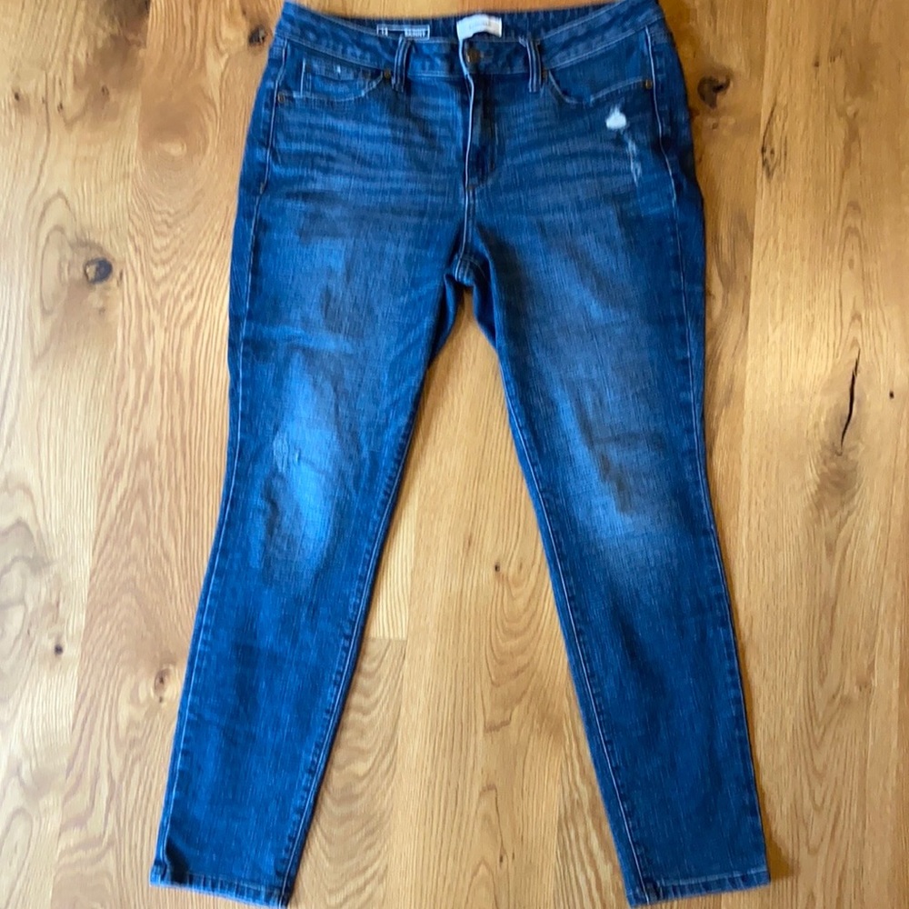 Sonoma Women's Skinny Jeans in Dark Blue Denim